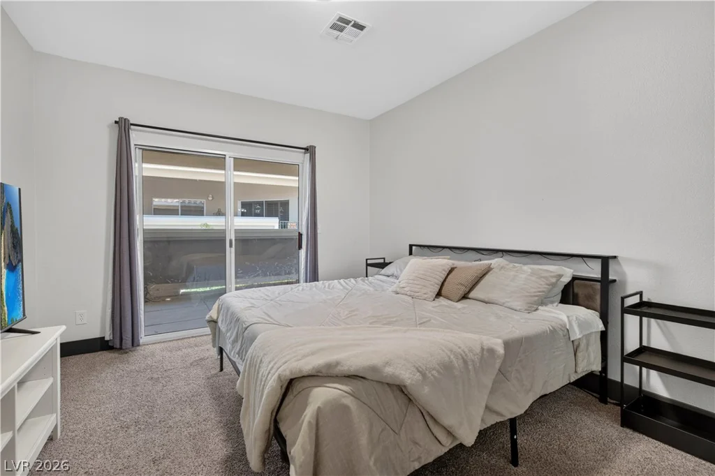 3250 Mystic Ridge, Las Vegas, NV 89129