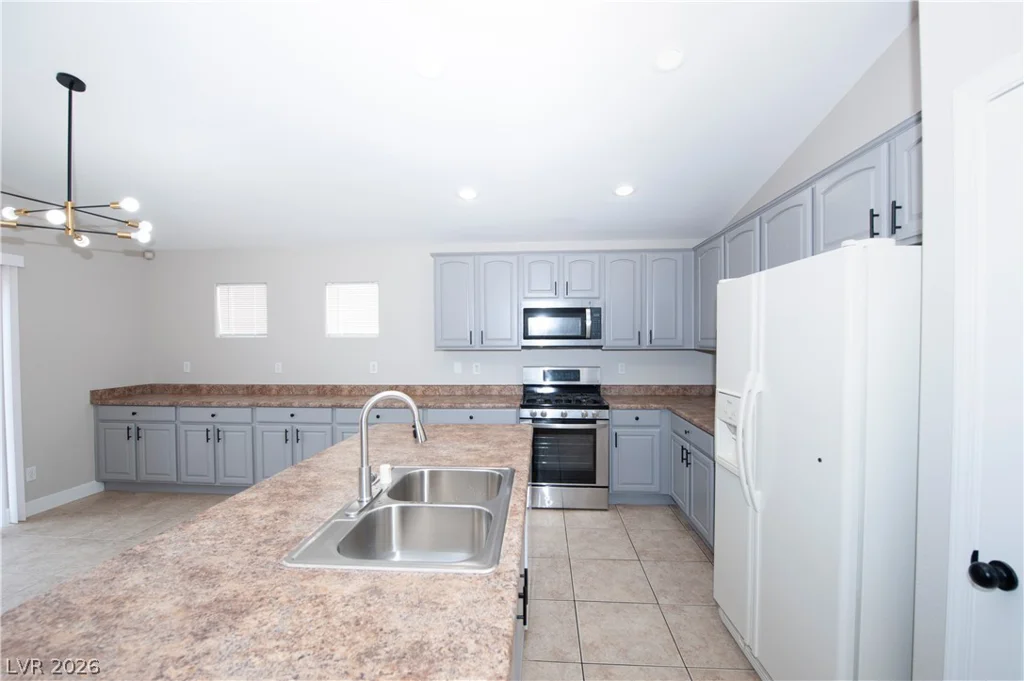 5914 Creekside Sands, North Las Vegas, NV 89031