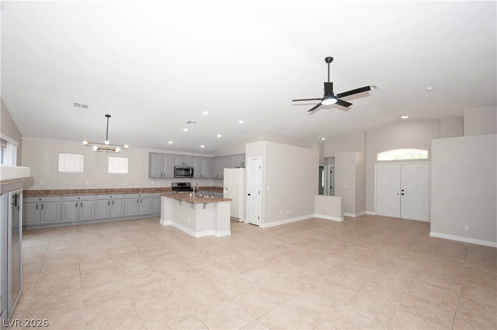 5914 Creekside Sands, North Las Vegas, NV 89031