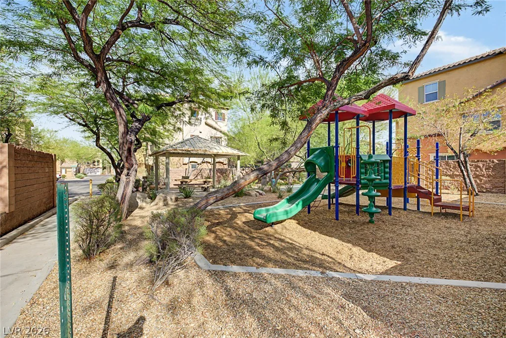 10446 Wildflower Gully, Las Vegas, NV 89178