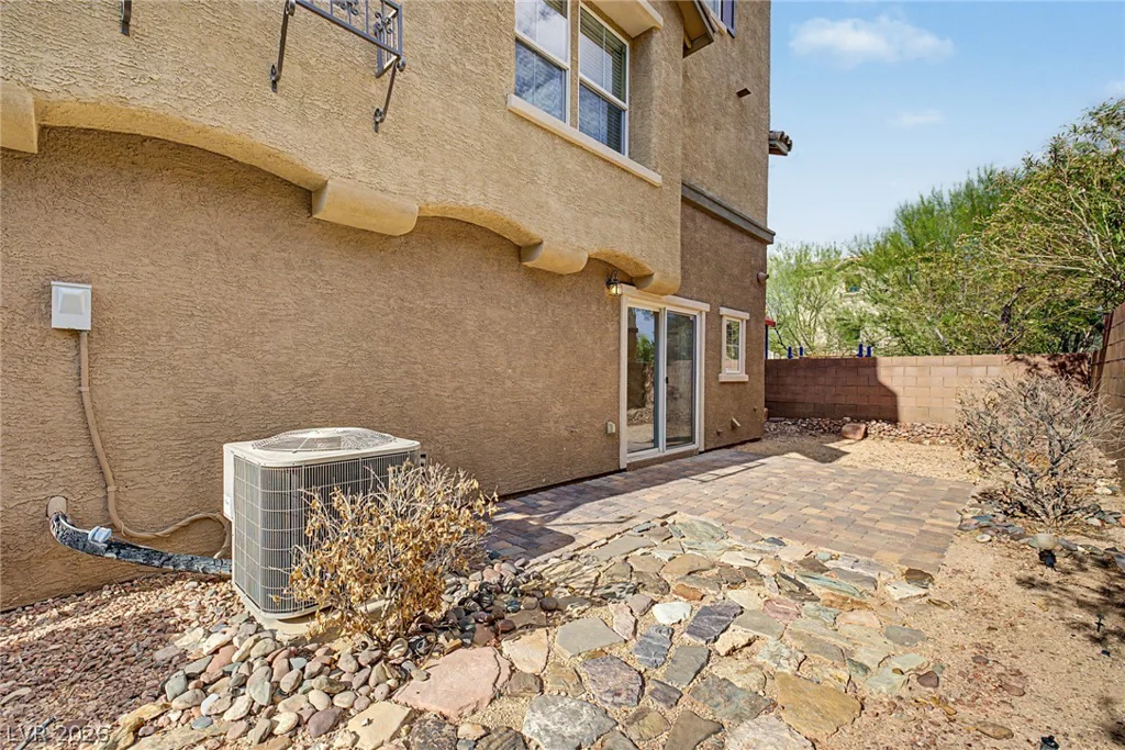 10446 Wildflower Gully, Las Vegas, NV 89178