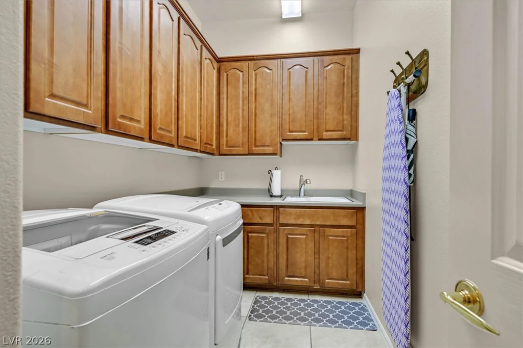 2808 Foxtail Creek, Henderson, NV 89052
