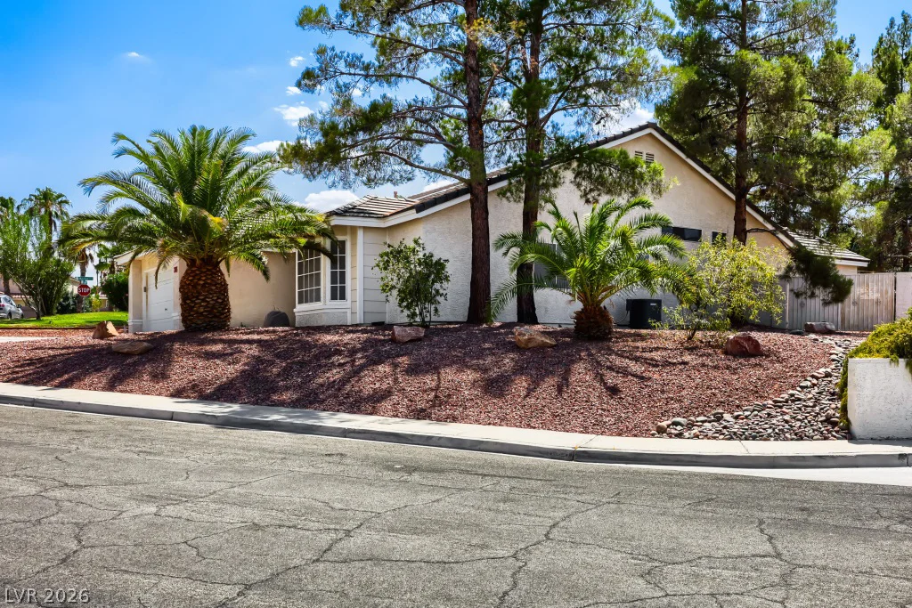 205 Glacier, Henderson, NV 89074
