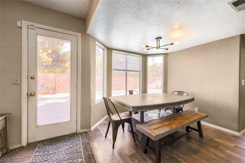 401 Crater, Henderson, NV 89014
