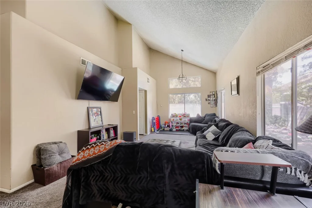 401 Crater, Henderson, NV 89014