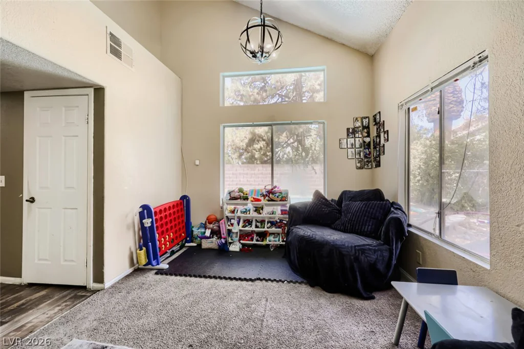 401 Crater, Henderson, NV 89014