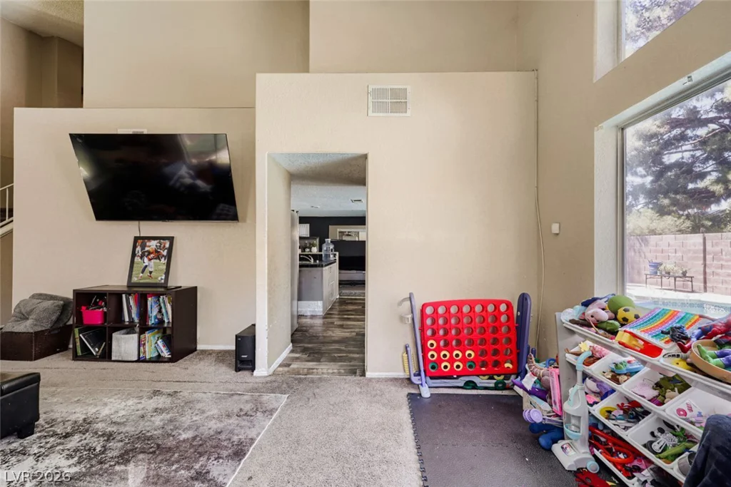 401 Crater, Henderson, NV 89014