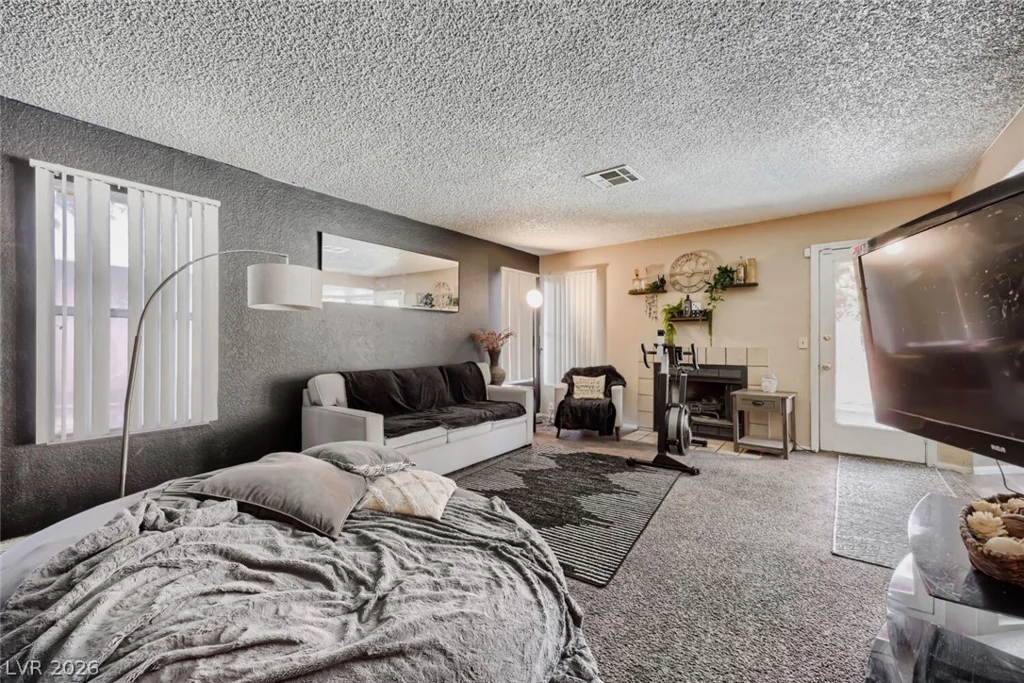 401 Crater, Henderson, NV 89014