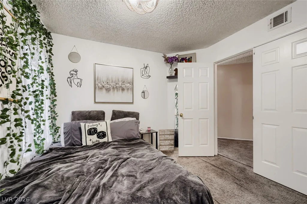 401 Crater, Henderson, NV 89014