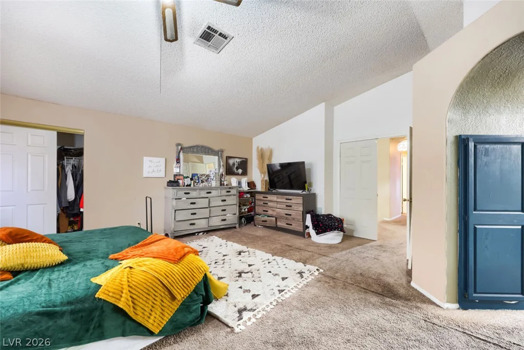 401 Crater, Henderson, NV 89014