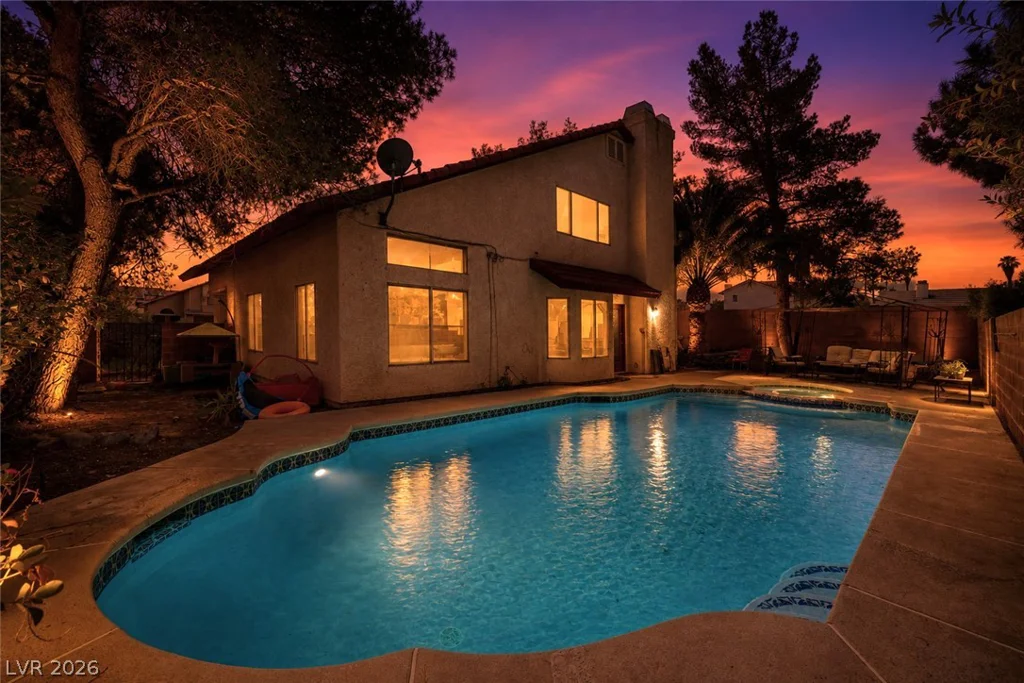 401 Crater, Henderson, NV 89014