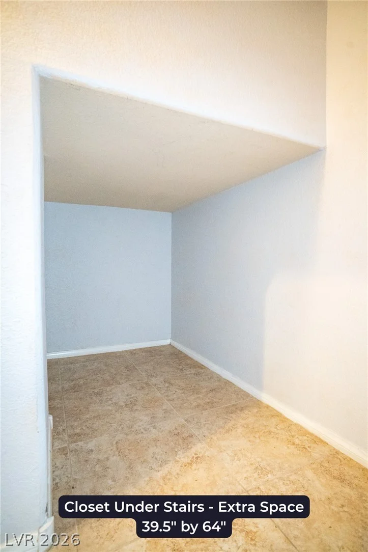 10503 Bella Camrosa, Las Vegas, NV 89141