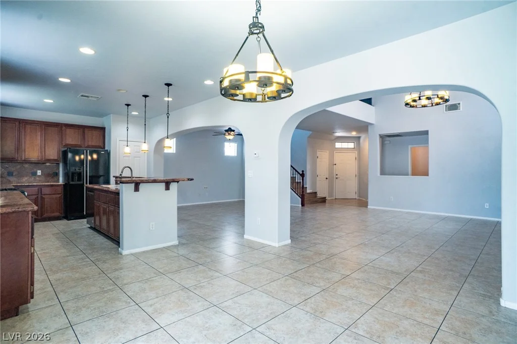 10503 Bella Camrosa, Las Vegas, NV 89141