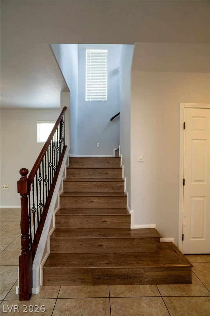 10503 Bella Camrosa, Las Vegas, NV 89141