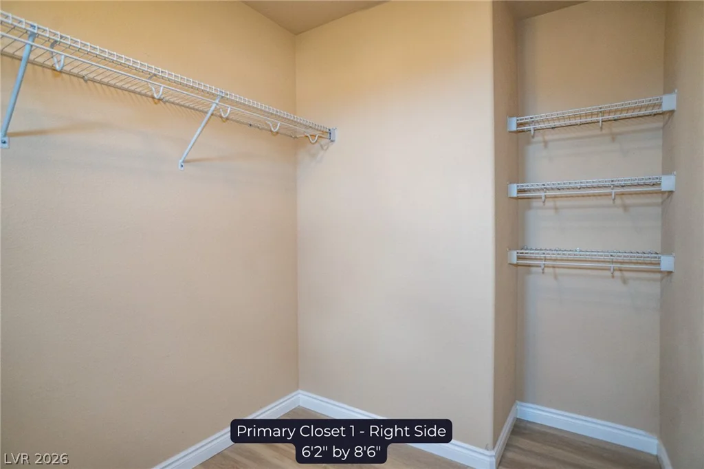 10503 Bella Camrosa, Las Vegas, NV 89141