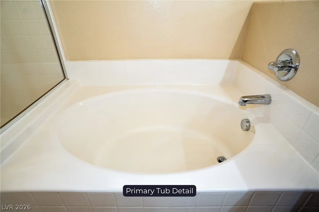 10503 Bella Camrosa, Las Vegas, NV 89141