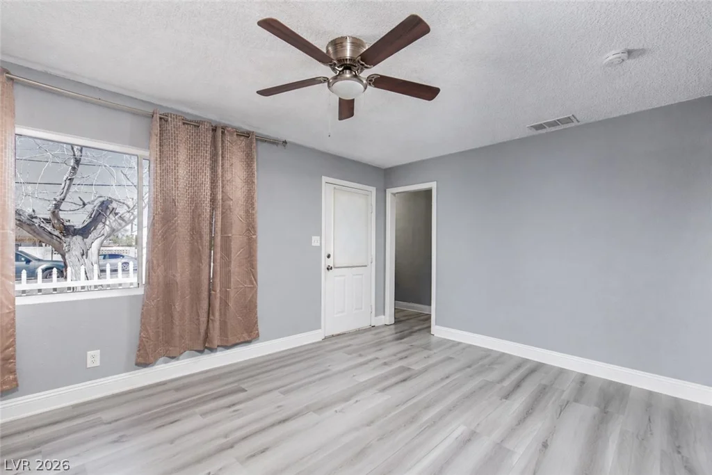 111 Ivy, Henderson, NV 89015