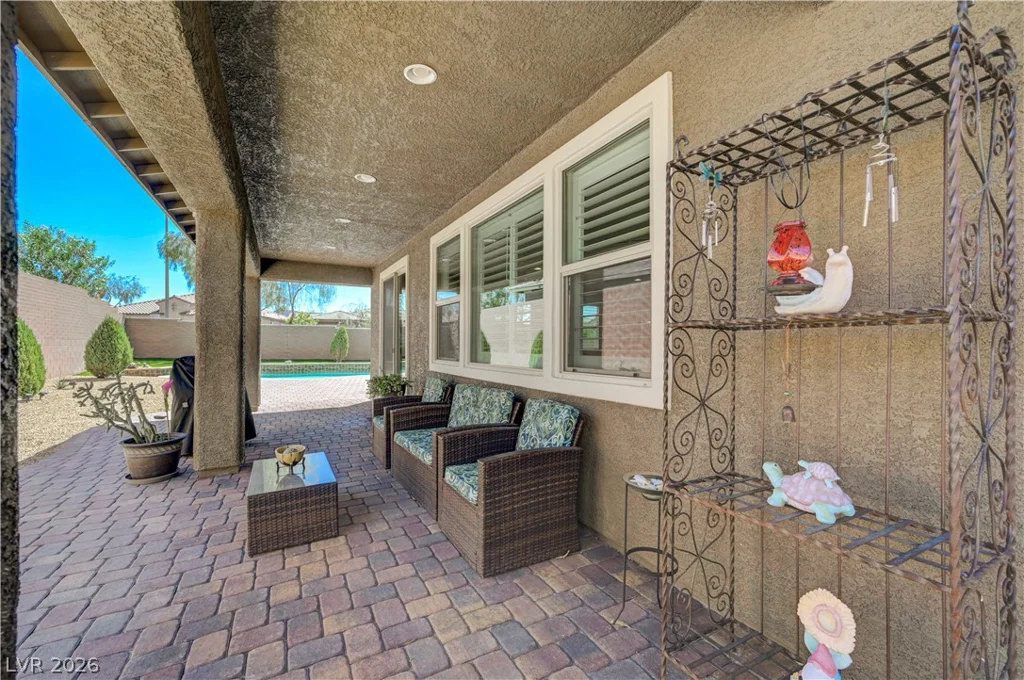 1098 Water, Henderson, NV 89011