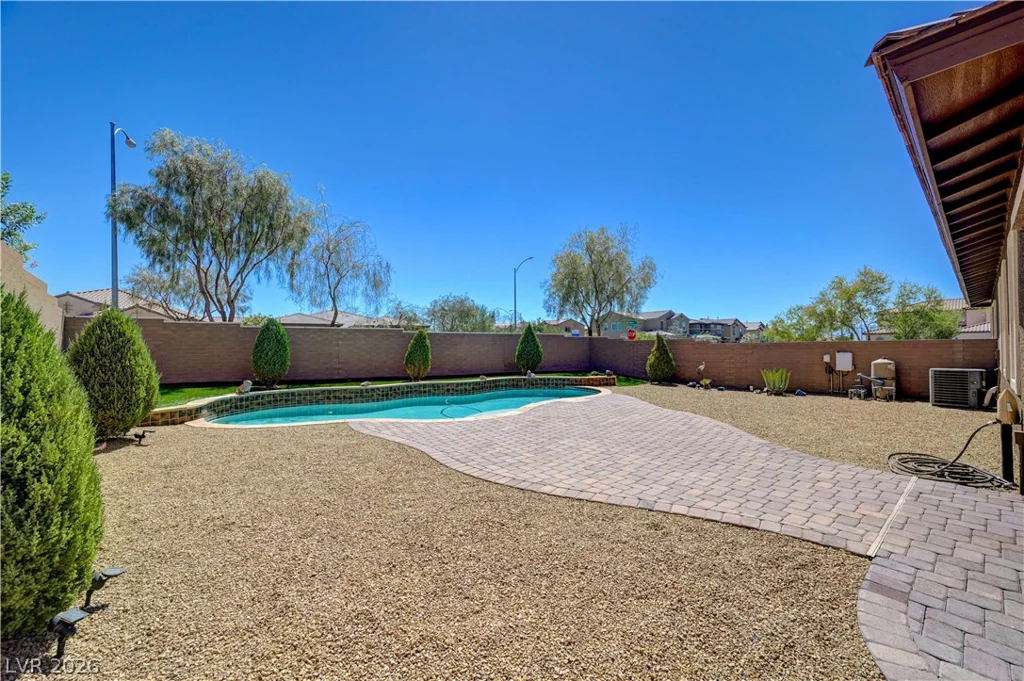 1098 Water, Henderson, NV 89011