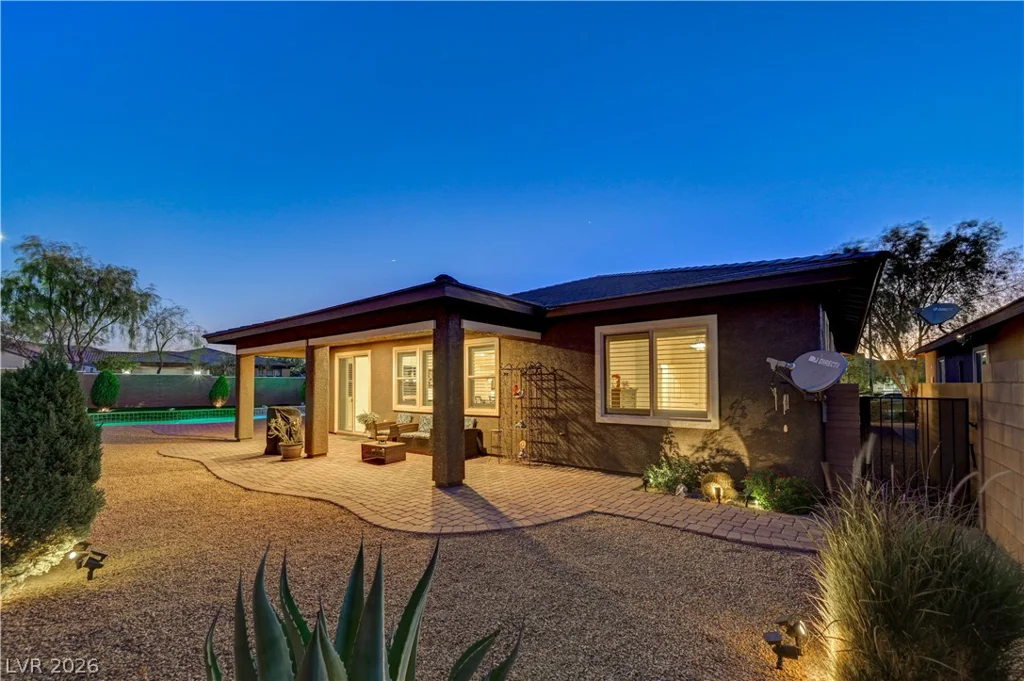 1098 Water, Henderson, NV 89011
