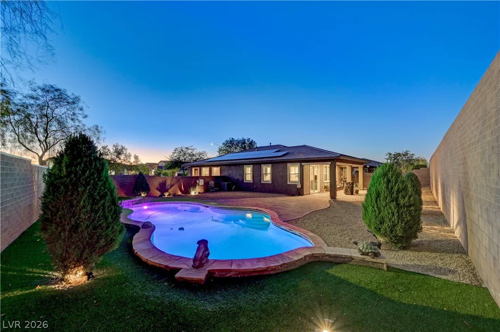 1098 Water, Henderson, NV 89011