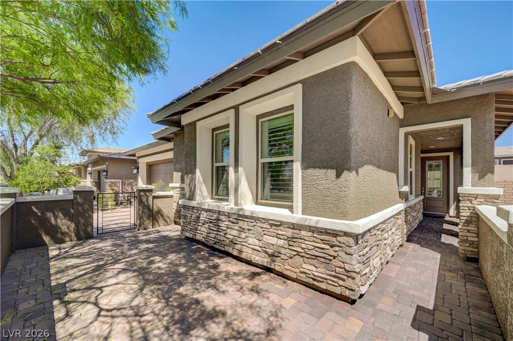 1098 Water, Henderson, NV 89011
