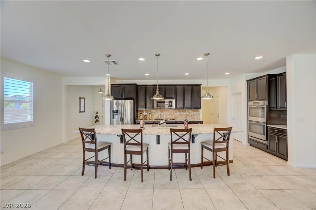 1098 Water, Henderson, NV 89011