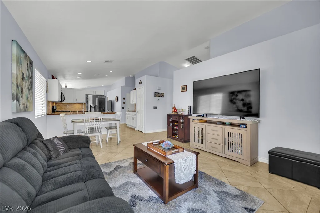 4664 Swaying Palms, Las Vegas, NV 89147