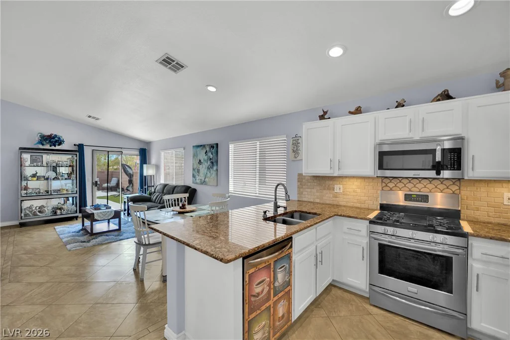 4664 Swaying Palms, Las Vegas, NV 89147