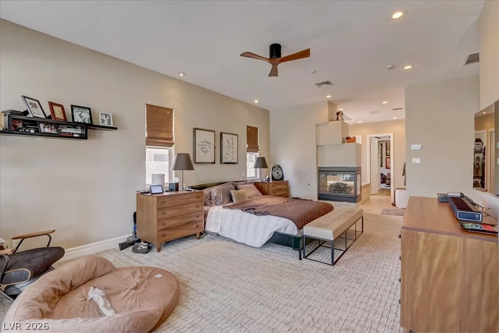 2500 Wimbledon, Las Vegas, NV 89107