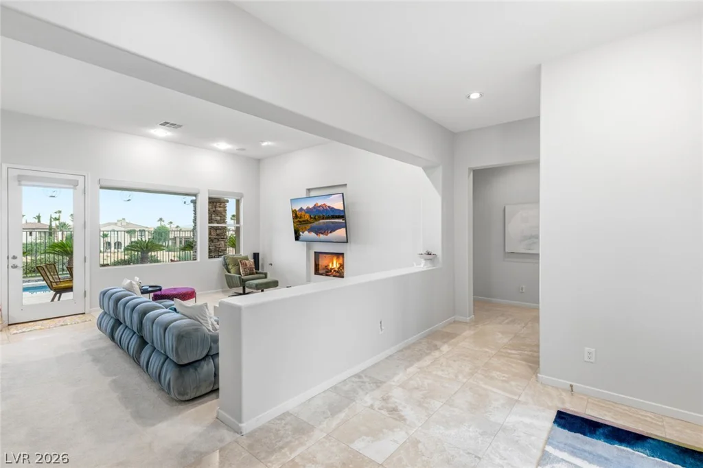 3042 Soft Horizon, Las Vegas, NV 89135