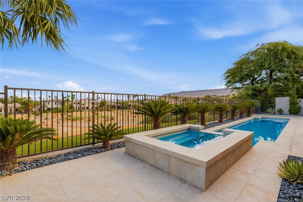 3042 Soft Horizon, Las Vegas, NV 89135