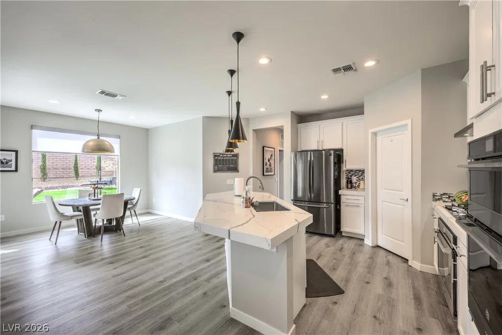2592 Iron Crest, Las Vegas, NV 89138