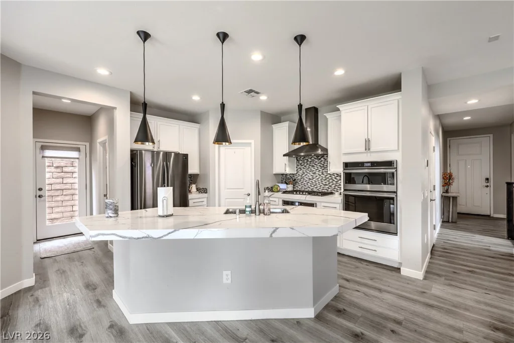 2592 Iron Crest, Las Vegas, NV 89138