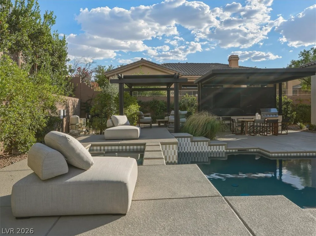 4 El Macero, Henderson, NV 89052