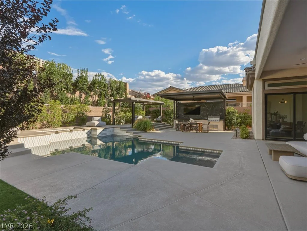 4 El Macero, Henderson, NV 89052