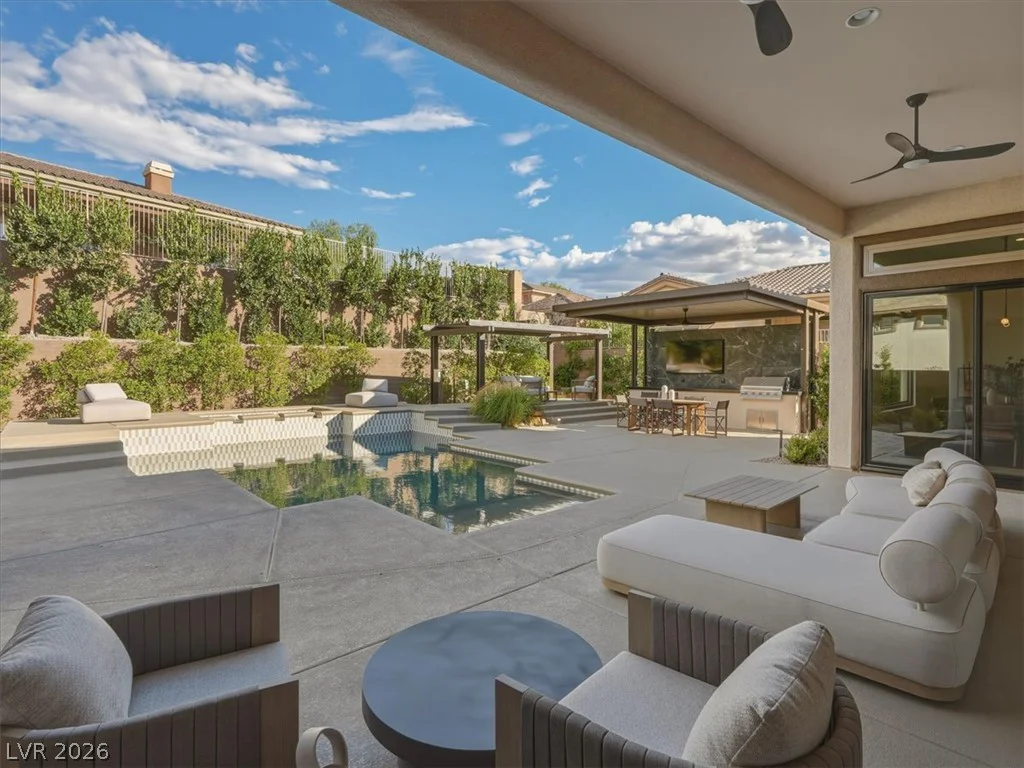 4 El Macero, Henderson, NV 89052