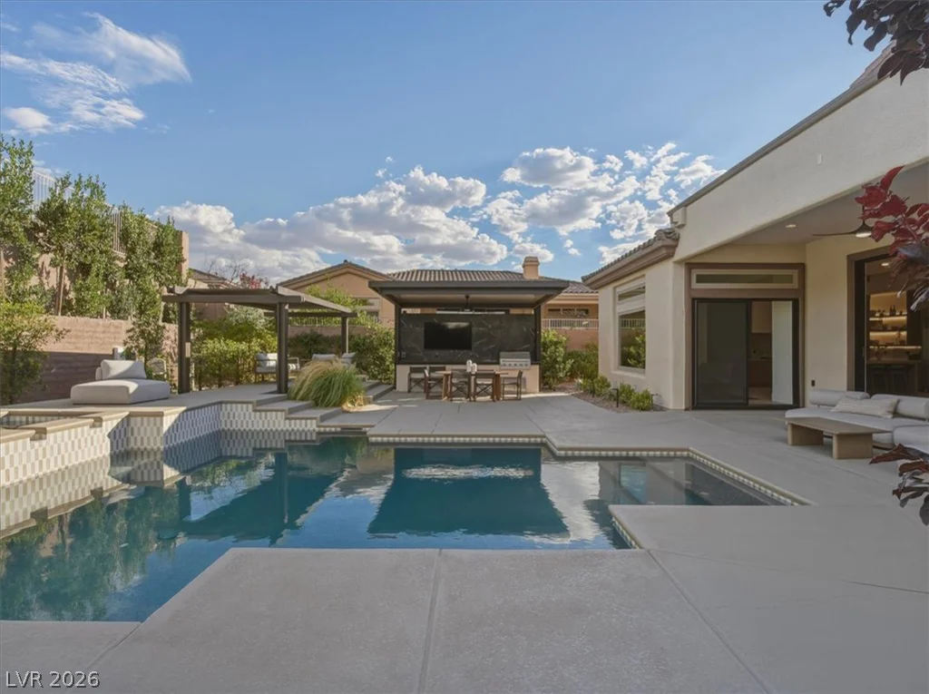 4 El Macero, Henderson, NV 89052