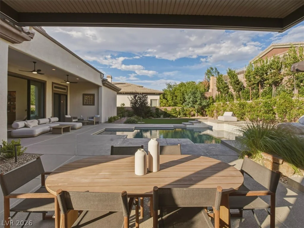 4 El Macero, Henderson, NV 89052
