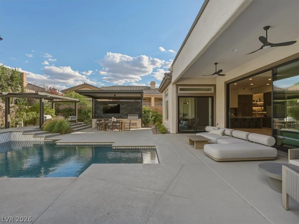 4 El Macero, Henderson, NV 89052