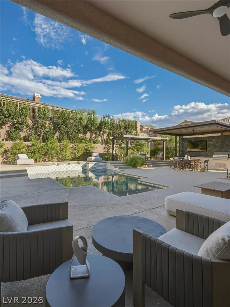 4 El Macero, Henderson, NV 89052
