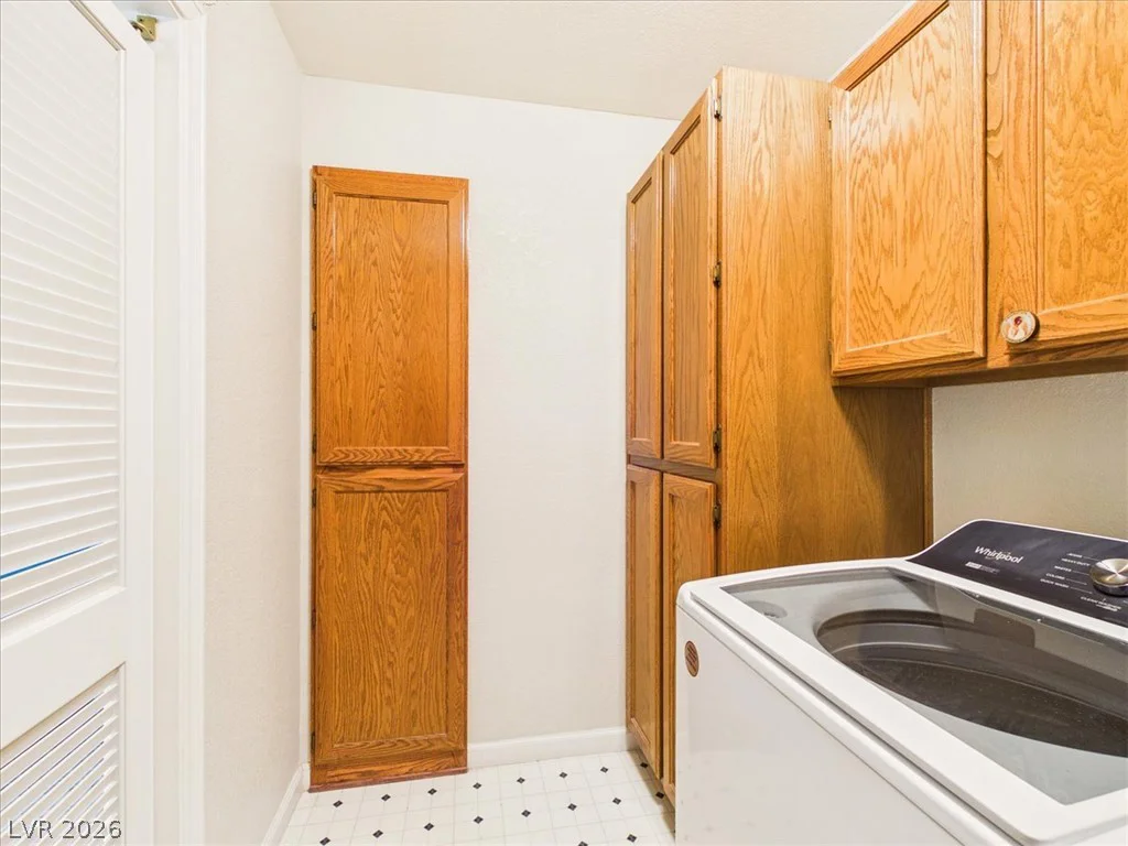 881 Calvada, Pahrump, NV 89048