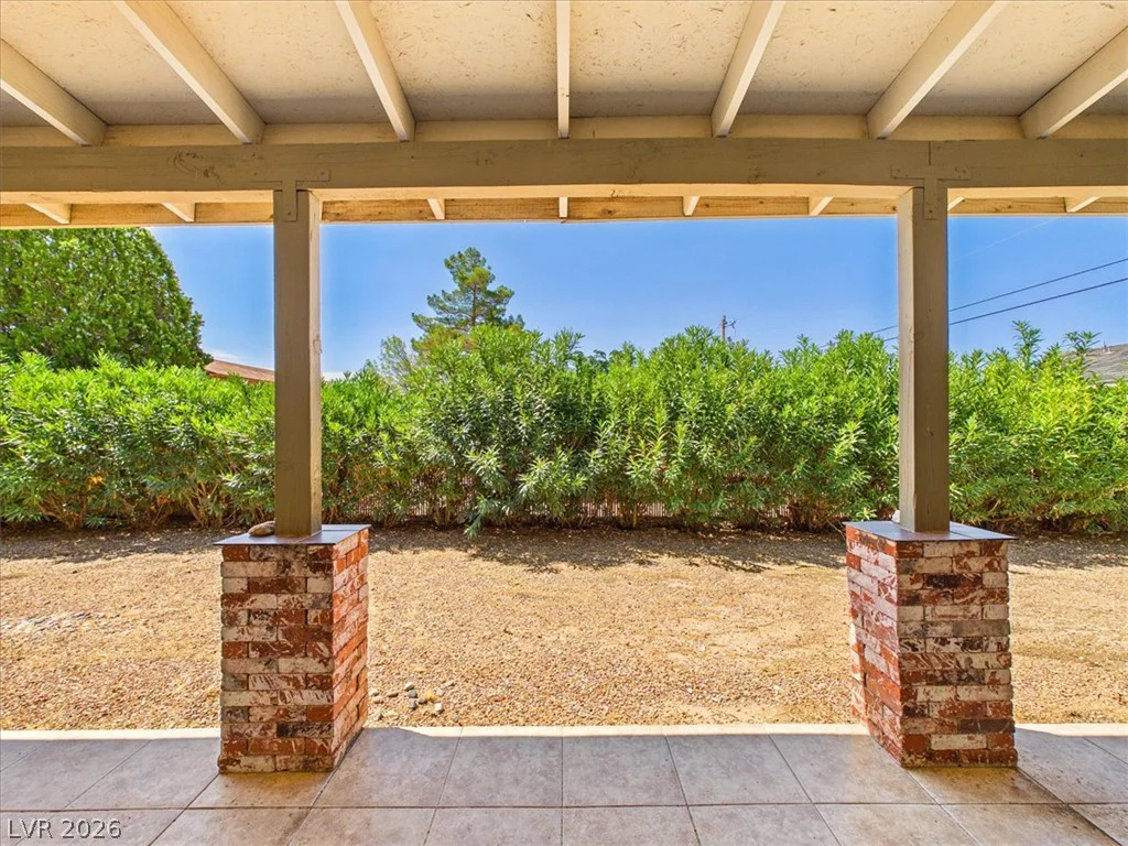 881 Calvada, Pahrump, NV 89048