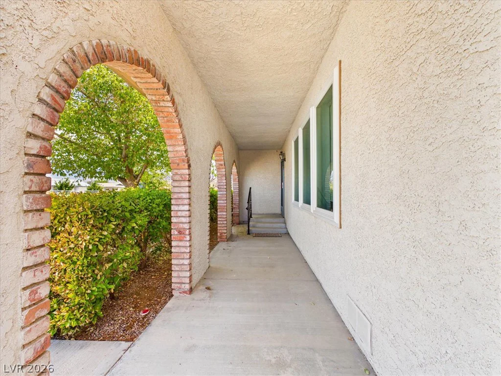 881 Calvada, Pahrump, NV 89048