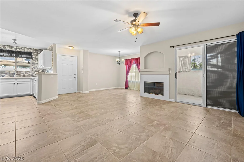 4300 Lake Mead, Las Vegas, NV 89108