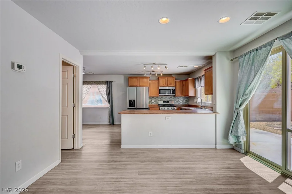 9139 Mackanos, Las Vegas, NV 89148