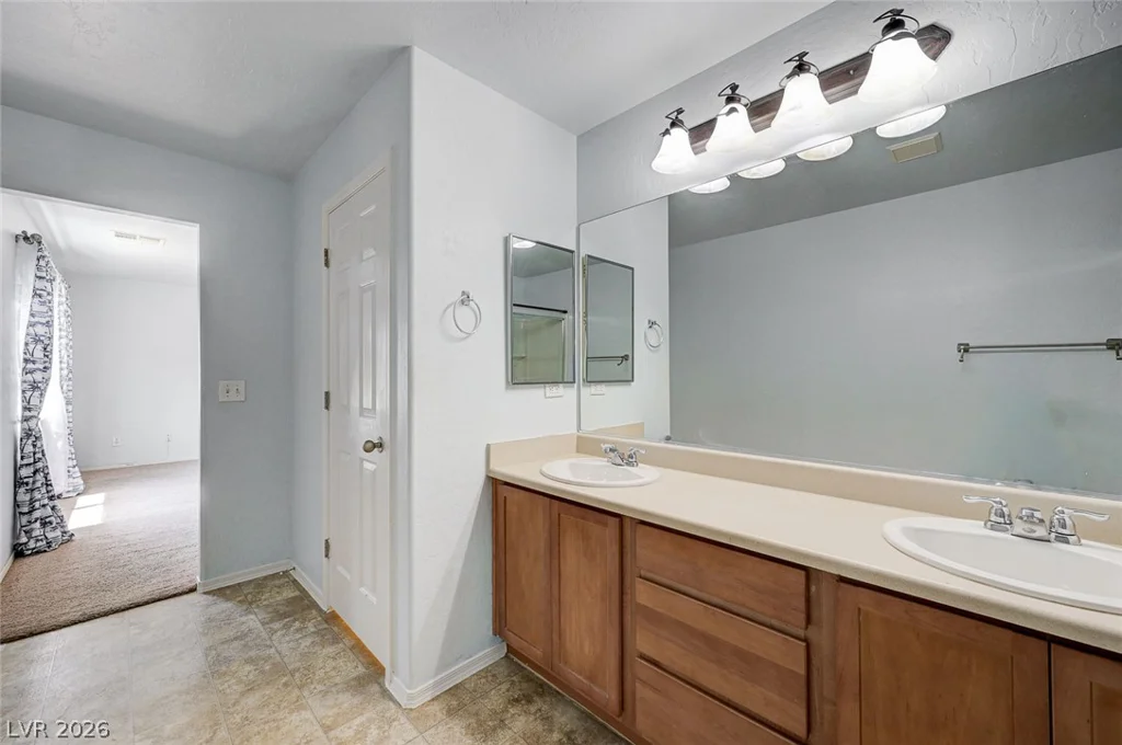 9139 Mackanos, Las Vegas, NV 89148