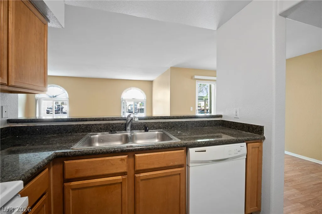 3145 Flamingo, Las Vegas, NV 89121