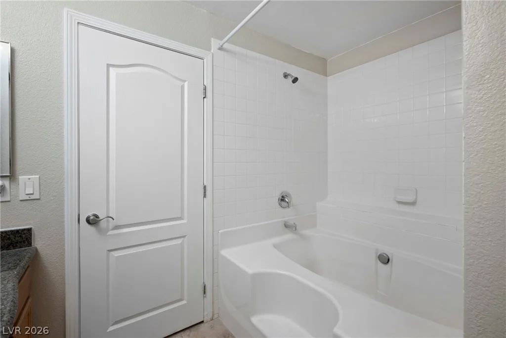 3145 Flamingo, Las Vegas, NV 89121