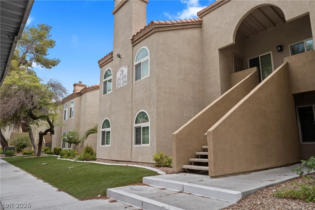 3145 Flamingo, Las Vegas, NV 89121